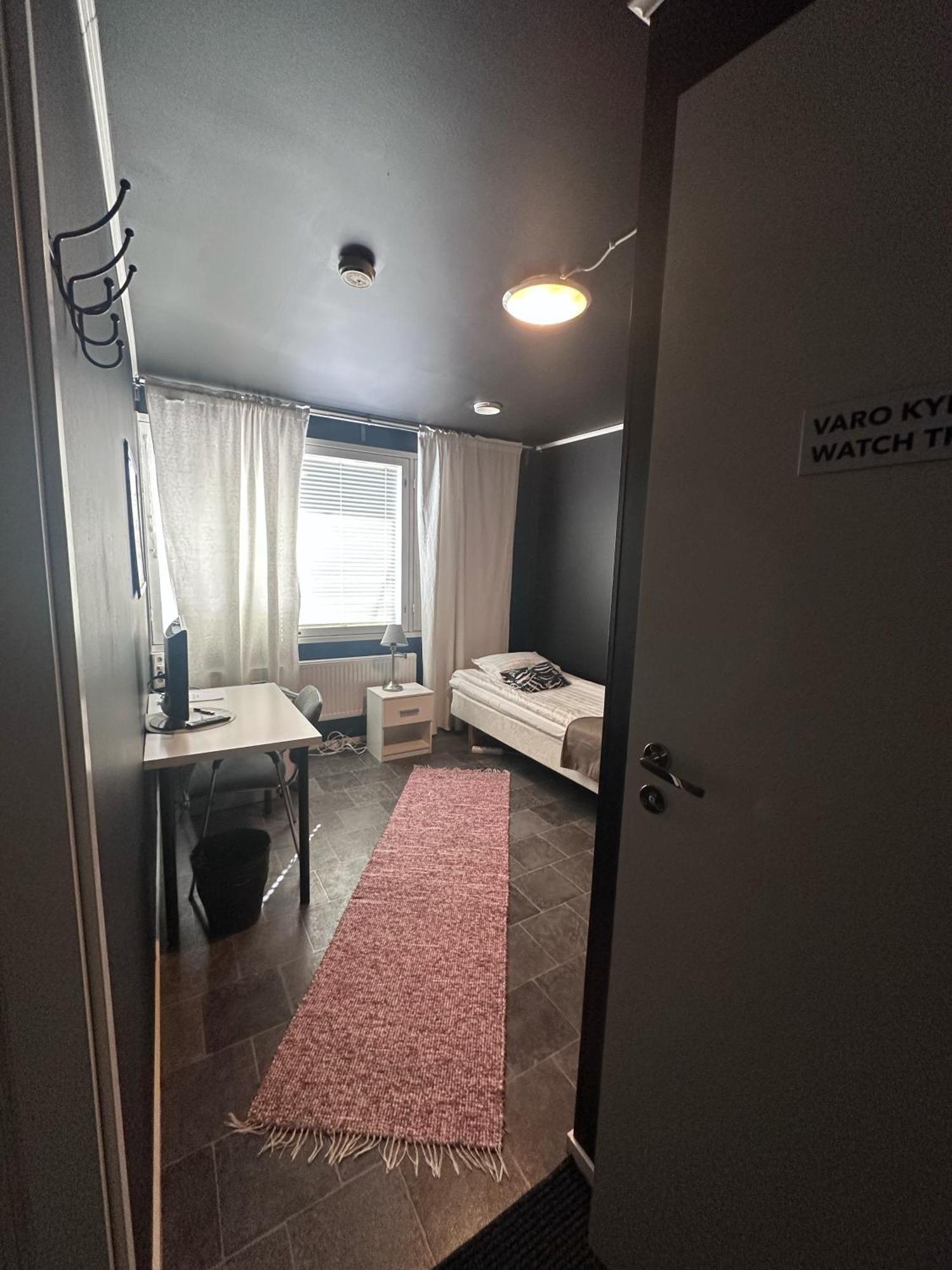 Keskipiste 3*